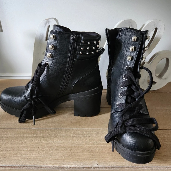 No Boundaries Black Studded Chunky Platform Womens Boots Size 10 - Picture 3 of 11